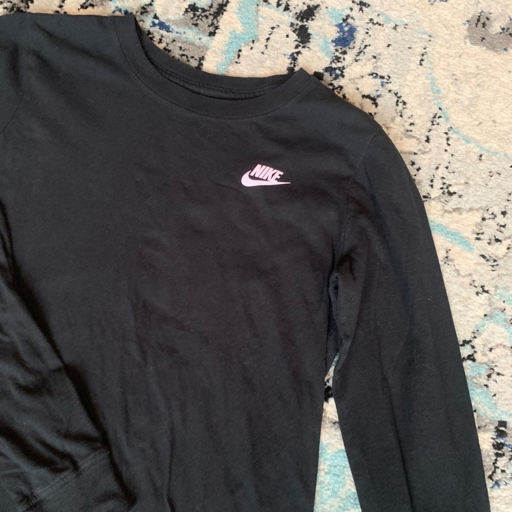 Nike black long sleeve tee - Picture 2 of 4